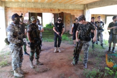 Jogo de airsoft no Morro do Observatório em Brusque