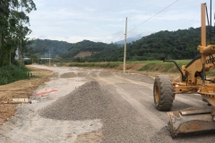 Obra na Estrada da Fazenda tem avanços significativos durante o fim de ano