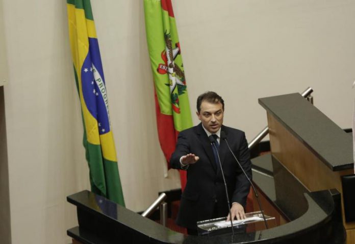 Governador Carlos Moisés