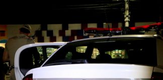 Homem é preso por tráfico de drogas no bairro Santa Rita Polícia Militar de Brusque, PM