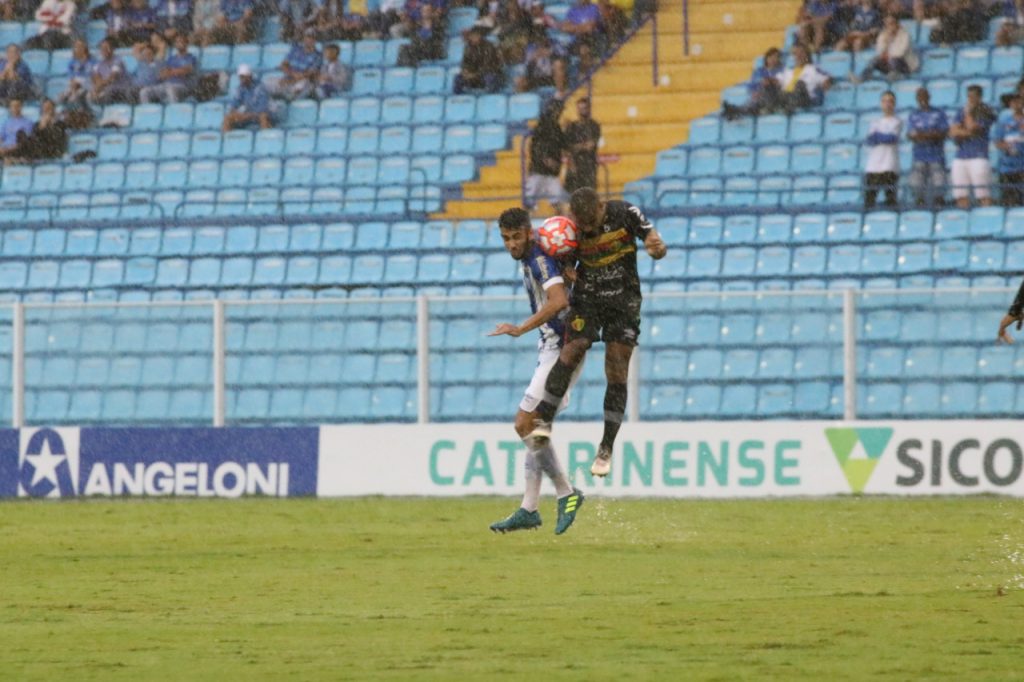 Brusque empate sem gols com o Avaí 