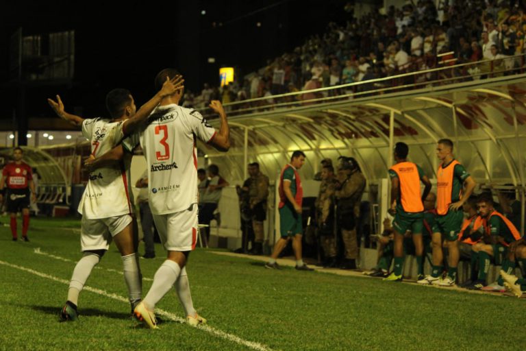 Brusque vence no Augusto Bauer
