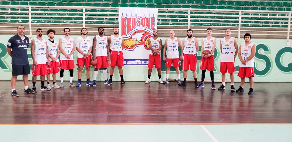 Equipe Brusque Basquete