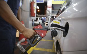Senacon pede investigação sobre aumento do preço dos combustíveis Preço da gasolina sobe pela 4ª semana e acumula alta de 3,5% em um mês