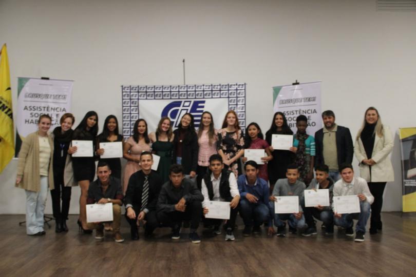 O CIEE realizou recentemente a formatura de 19 alunos da terceira turma do Programa de Iniciação ao Trabalho (PIT)