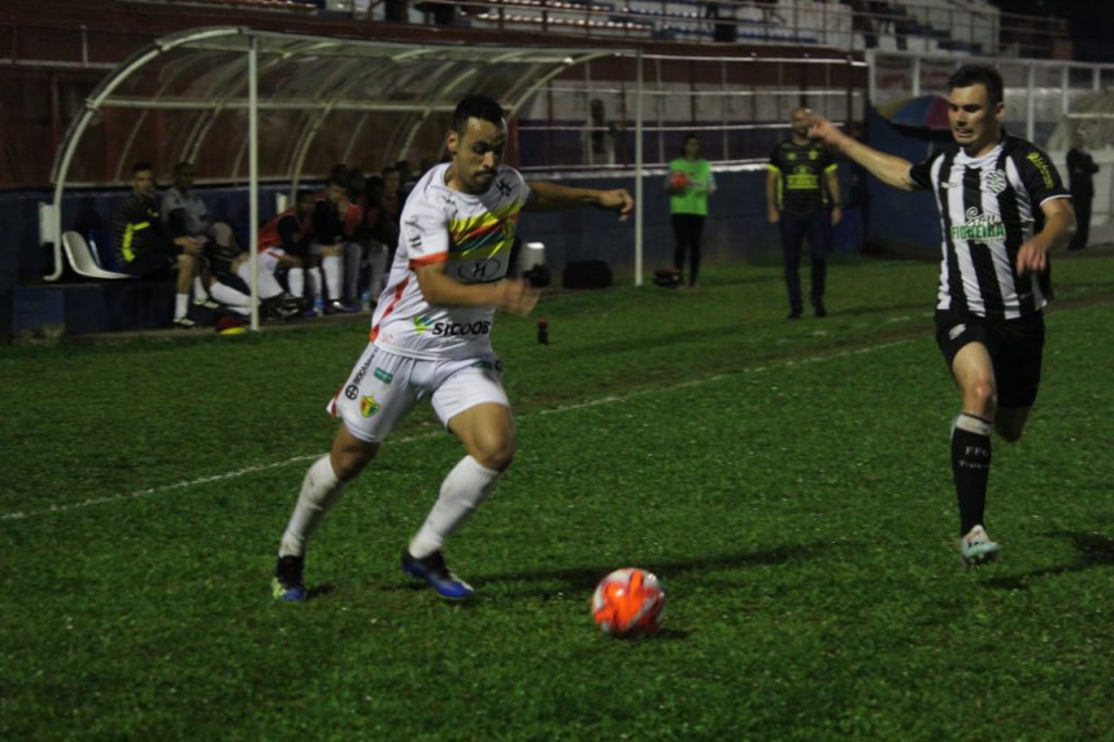 Brusque vence pela sequência da 11ª rodada da Copa SC SICOOB