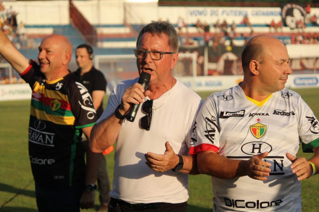 Antes da bola rolar, Danilo Rezini, presidente do Brusque, saudou a parceria entre o clube, a Havan , a Prefeitura de Brusque