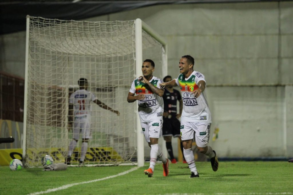 Com vitória de 5 x 1 sobre o Remo, Brusque classifica à 3ª fase da Copa do Brasil.