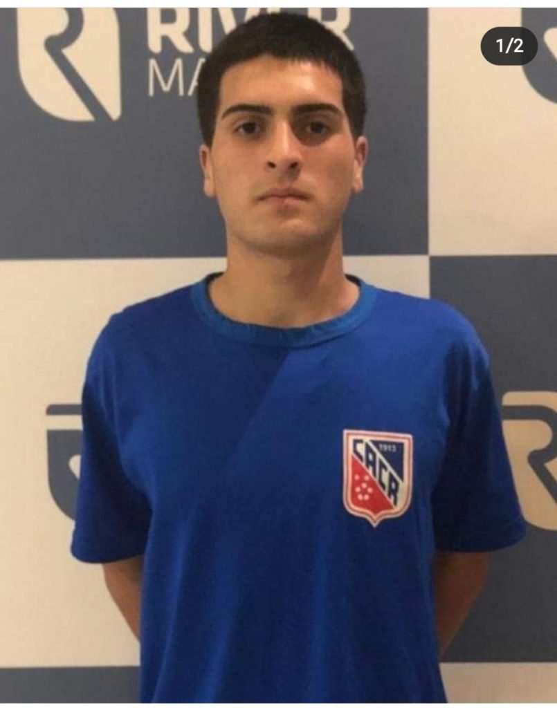Lucas Gabriel Pires, 18 anos, na sua passagem pelo Clube Atlético Carlos Renaux