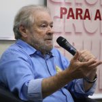 Ciro Roza participando da sabatina do Grupia