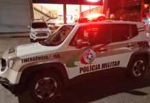 Homem com mandado de prisão ativo é detido pela PM em Brusque Polícia Militar