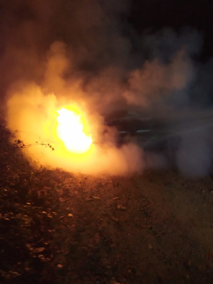 Incêndio em veículo mobilizou o Corpo de Bombeiros