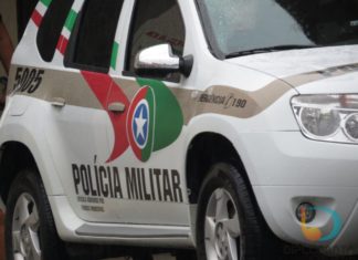 Homem é preso por agredir esposa e tentar incendiar em Brusque plantão PM