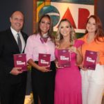 Organizadores com a palestrante Adriana Spengler