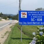 Rodovia Gentil Batisti Archer-sc108. (Foto: Diplomata FM/Arquivo)