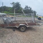 Acidente com reboque Barracão