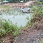 Carro cai no rio em Botuverá