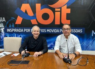 Embaixador da ABIT para região de Brusque participa de reunião do conselho da entidade