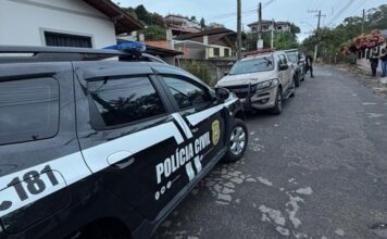 Operação “Cardume” mobiliza forças de segurança e cumpre mandados em Brusque e região