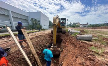 Intervenções em rede de esgoto exigem atenção no trânsito neste domingo em Brusque