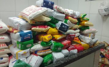 Mercado de Pulgas arrecada 1,8 tonelada de alimentos