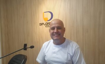 Vice-prefeito Deco Batisti fala ao Jornal da Diplomata