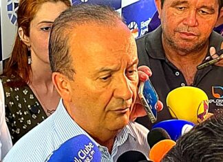 Investimentos em saúde e infraestrutura marcam visita do governador a Brusque