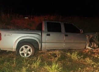 Motorista fica ferido após saída de pista na SC-486 em Itajaí