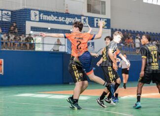 Handebol Brusque estreia com duas vitórias no Estadual Sub-16