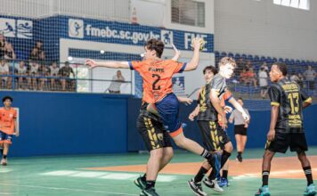 Handebol Brusque estreia com duas vitórias no Estadual Sub-16