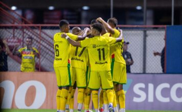 Brusque enfrenta o Maringá fora de casa de olho no G-8 da Série C