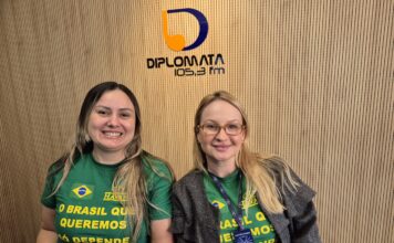 Da Hora: troca de figurinhas da Copa do Mundo na HAVAN