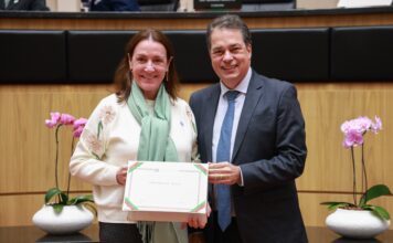 Associação dos Cronistas Esportivos é homenageada pela Alesc; Rádio Diplomata presente