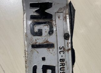 Placa de carro encontrada