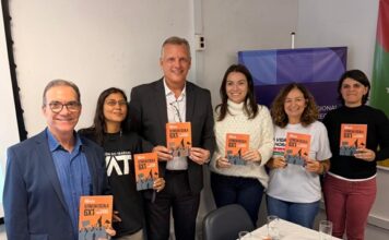 Paulo Eccel lança livro sobre o fim da escala 6×1 em Florianópolis