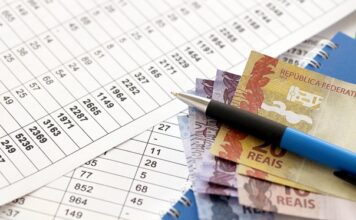 Quase metade dos endividados com bancos acumula mais de uma dívida na mesma instituição