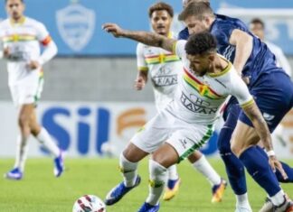 Brusque arranca empate contra o Barra e se mantém no G-4 da Série C