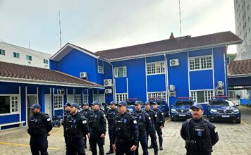 Guarda de Trânsito de Brusque celebra 15 anos de atuação com homenagem à história da corporação