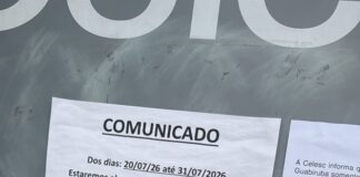Moradores encontram posto da Celesc fechado em Guabiruba e reclamam da falta de atendimento