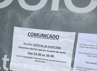 Moradores encontram posto da Celesc fechado em Guabiruba e reclamam da falta de atendimento