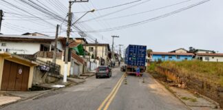 Caminhão perde força em subida e mobiliza GTB em Águas Claras
