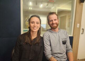 Da Hora: casal brusquense, “Lari e Jean Pelo Mundo”, após 3 anos de aventura sobre as “Bikes”, em mais de 30 países