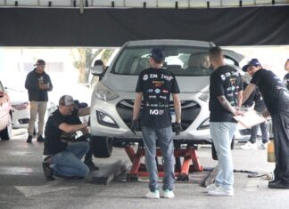 inspeção veicular gratuita atrai motoristas em Brusque
